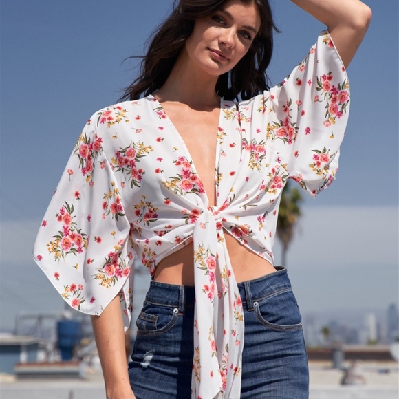 White Floral Boho style tie front top - Picture 3 of 6